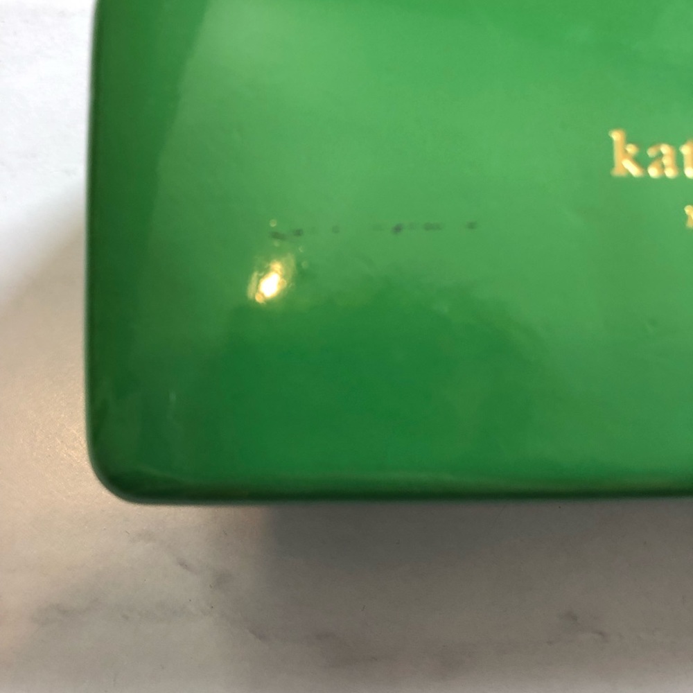Kate Spade sunglasses case. - Picture 3 of 7
